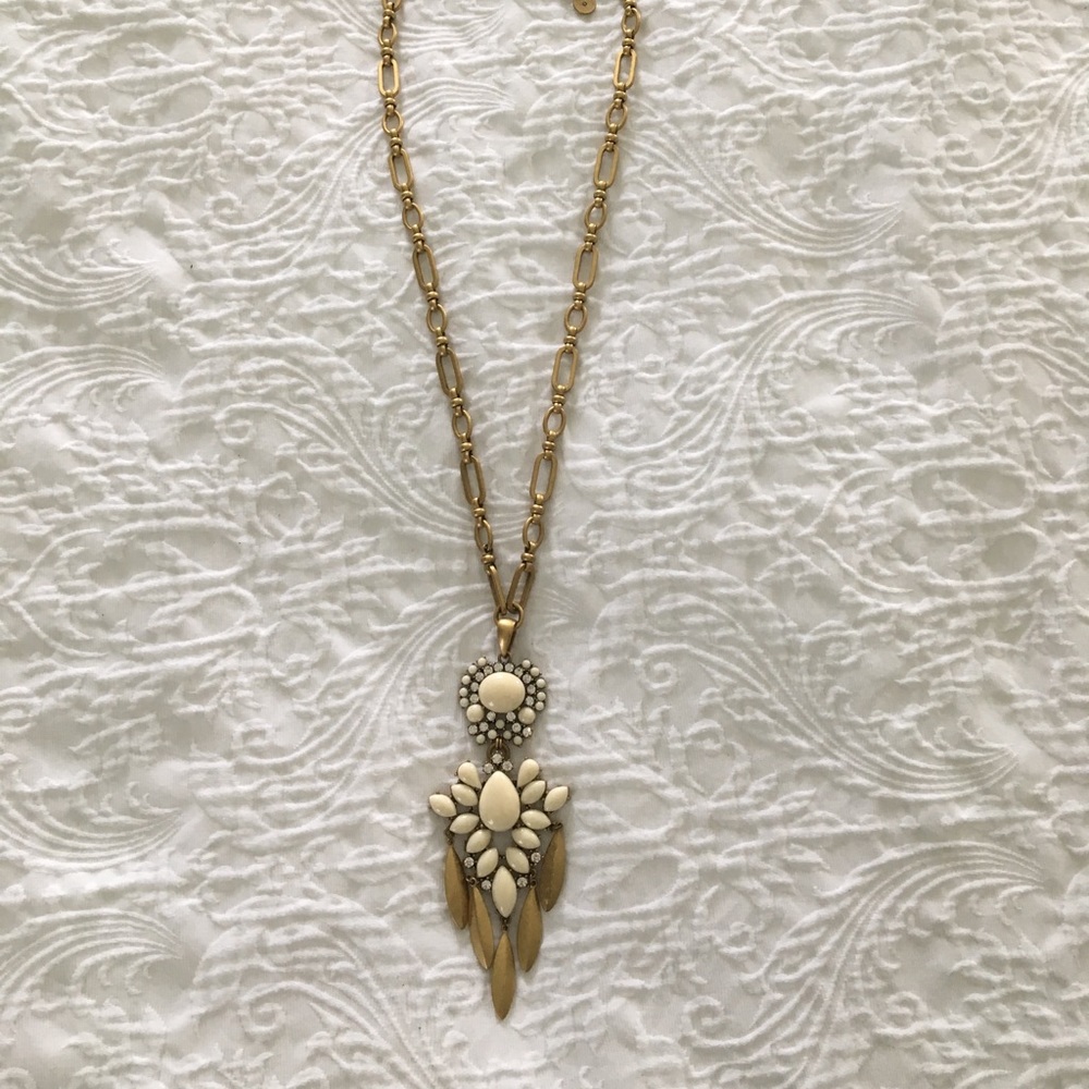 Stella and Dot statement necklace